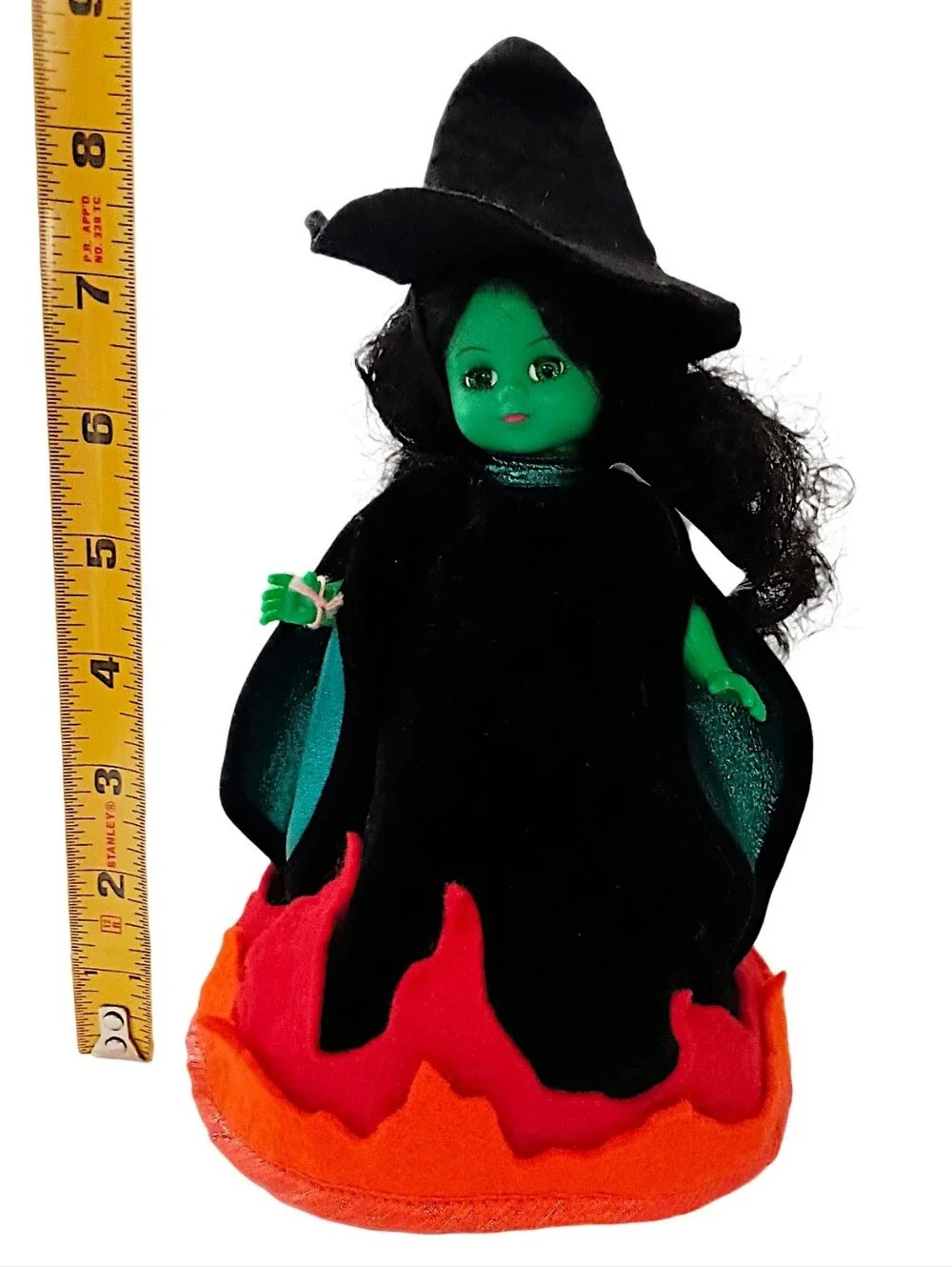 Madame Alexander Doll 1994 Wicked Witch Of The West Wizard of Oz‎ Velvet Flames